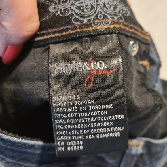 STYLE & Co Jeans Straight leg Medium Wash Denim Stretch 14P Petite - Picture 3 of 8